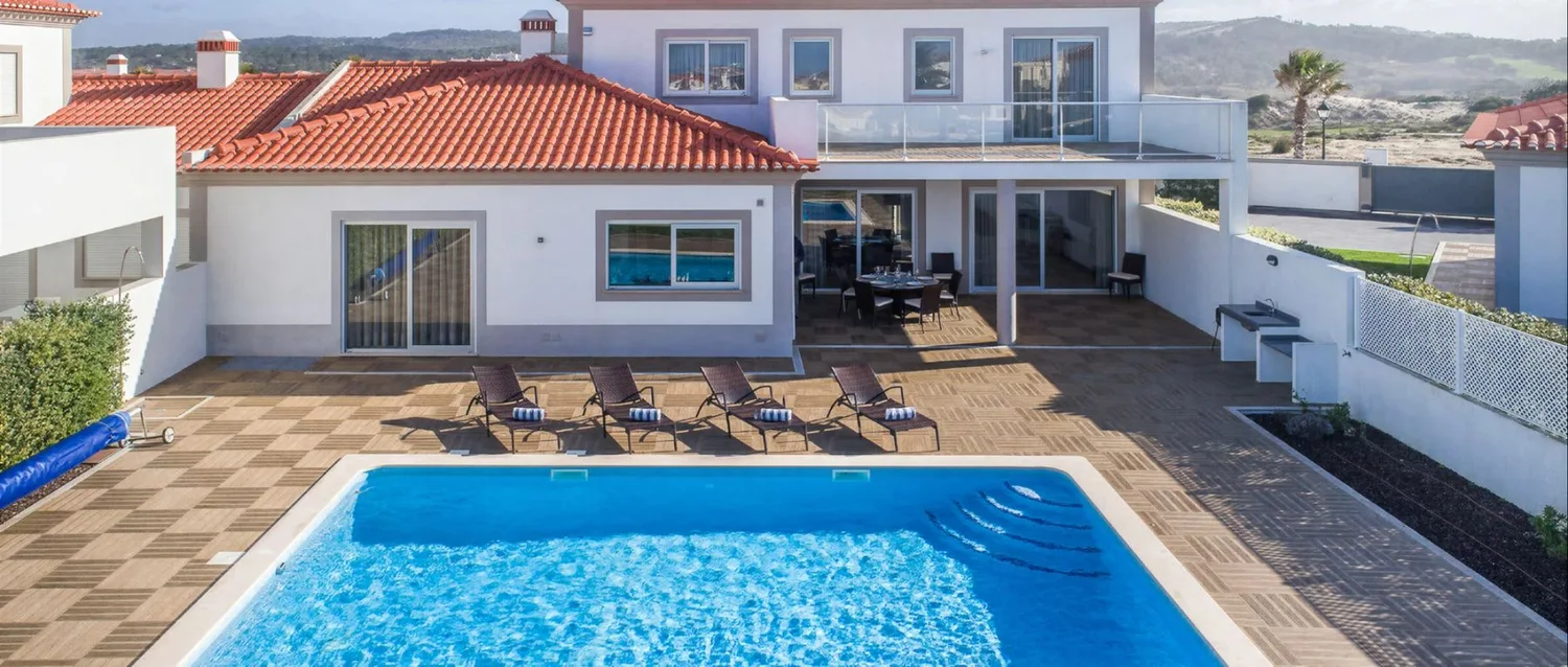 Villa Lourdes · property photograph 1